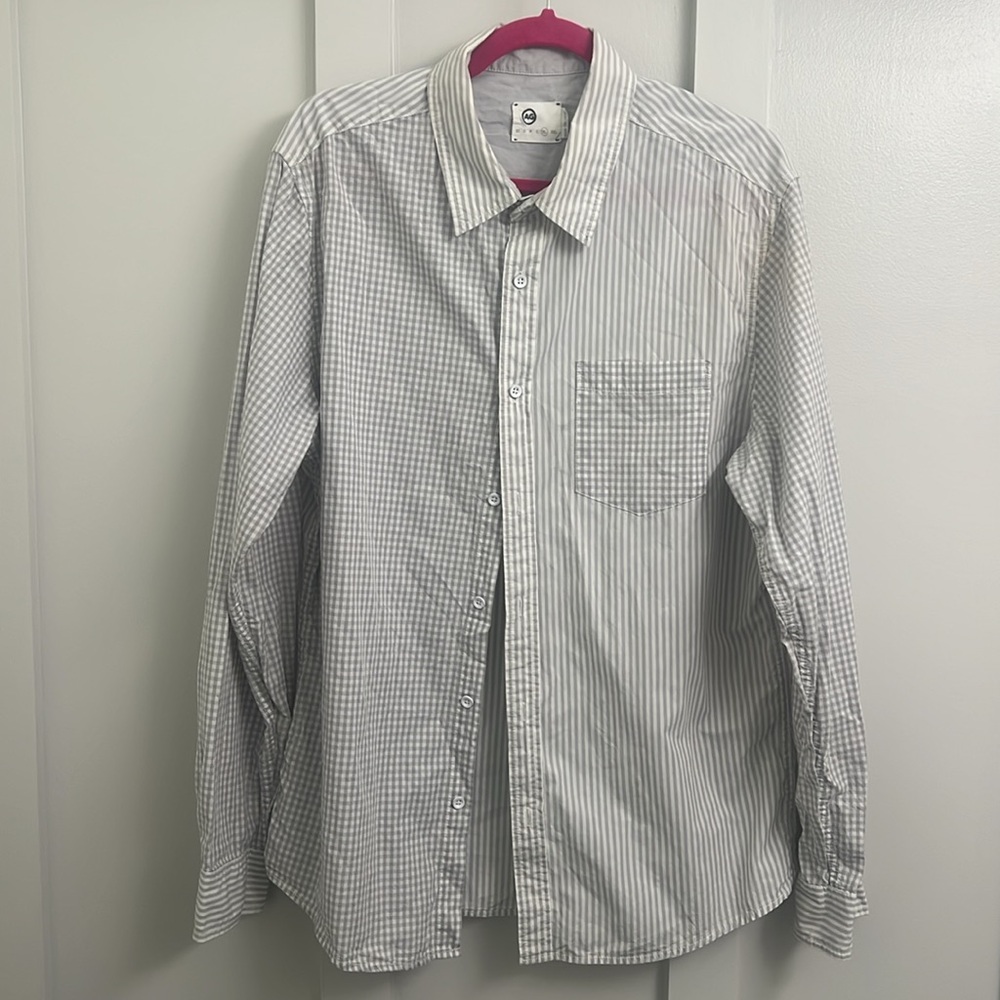 Men's Gray Striped / checkered Shirt